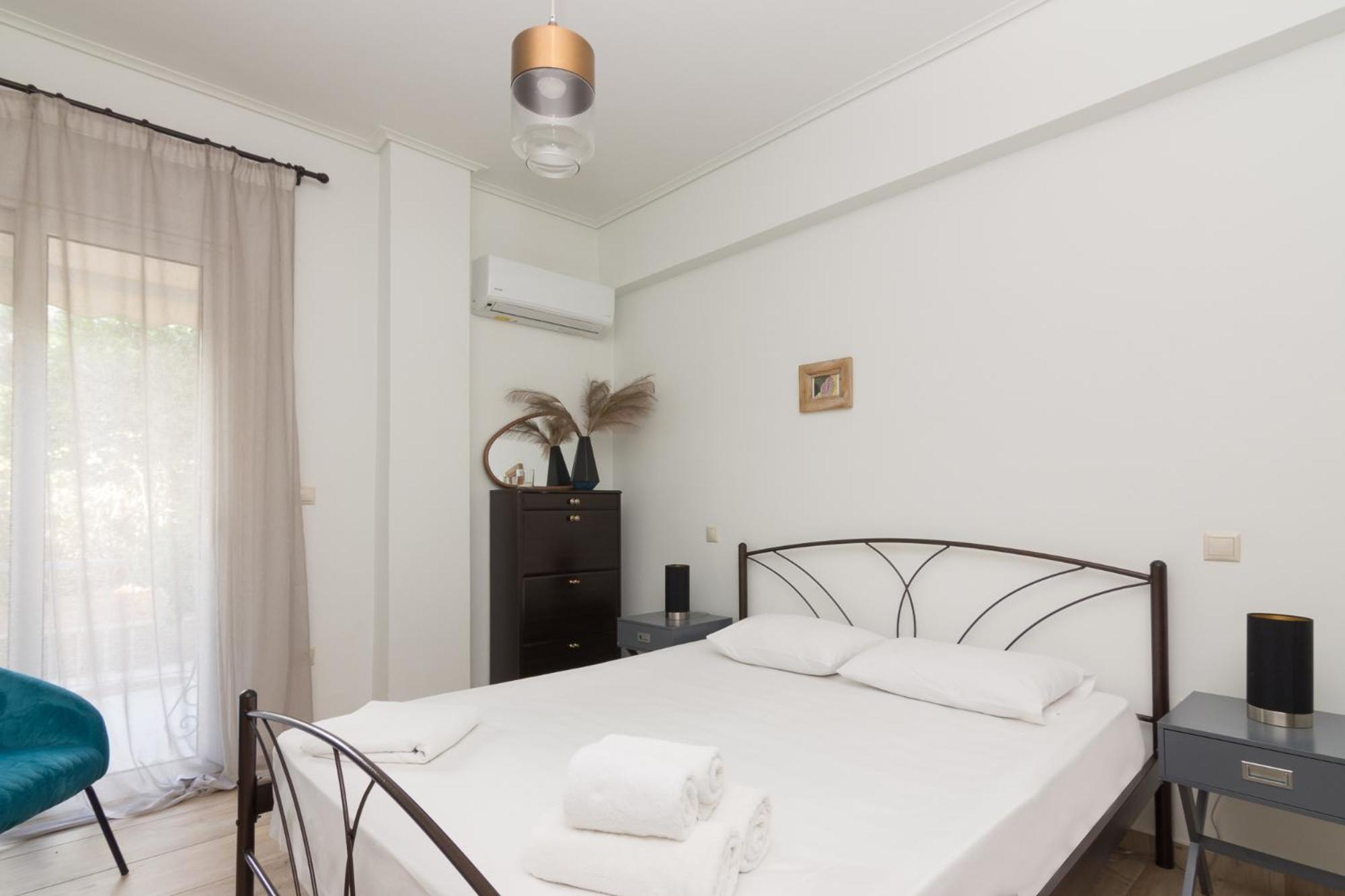 Comfy Ideal For Two Athens